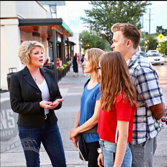 Meet your Posher, Denise - Picture 3 of 8